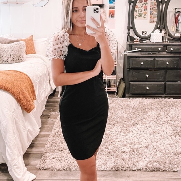 Pretty little thing black mini dress - Picture 2 of 3